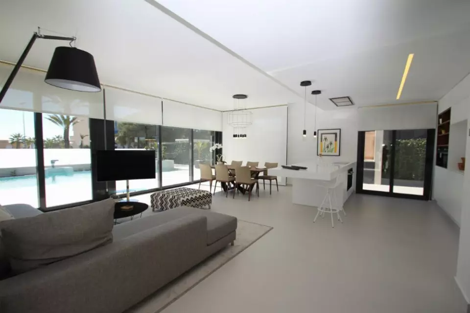 Residencial Bellavista in San Miguel de Salinas - eksteriør foto 1