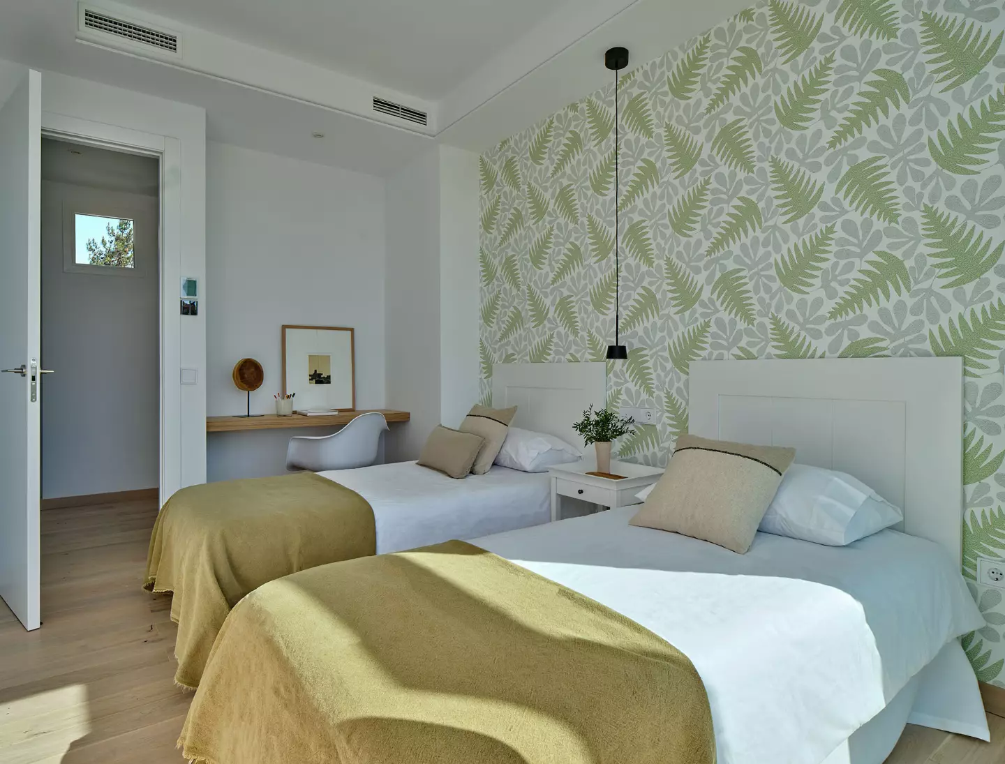 Nara Mabella in Marbella - eksteriør foto 1