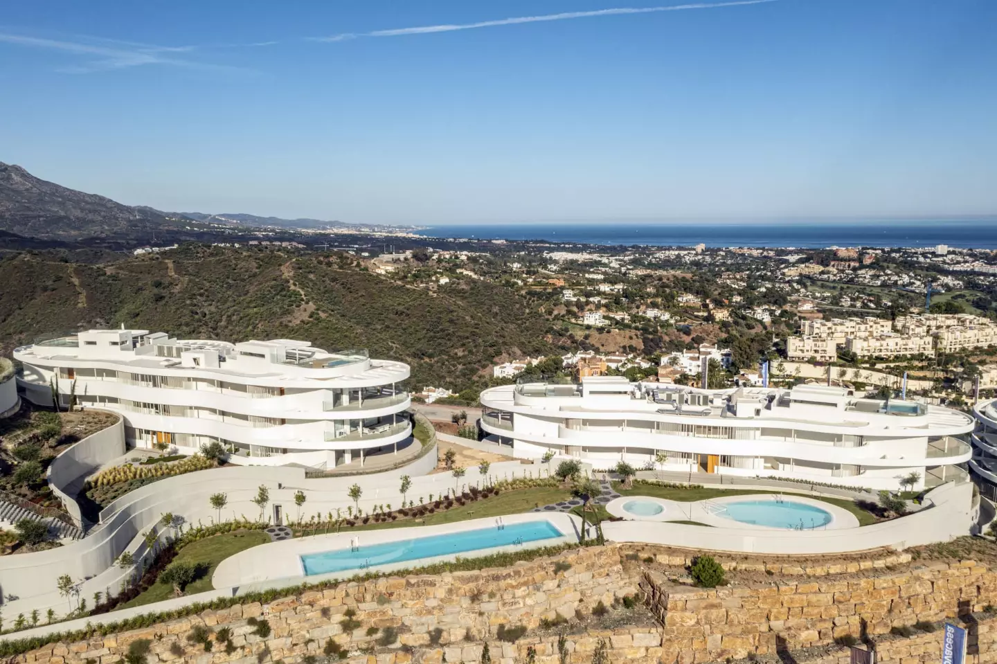 The View Marbella in Benahavís - exteriér foto 1