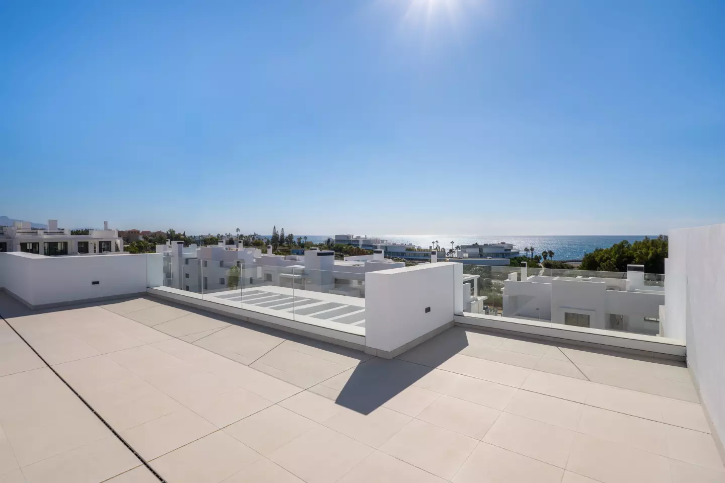 Mala Kai Resort in Estepona - экстерьер фото 1