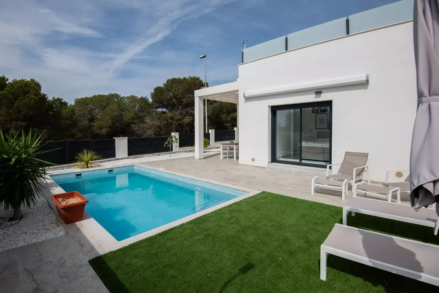 Residencial Castillo 2 in Pinar de Campoverde - Außenansicht Foto 1