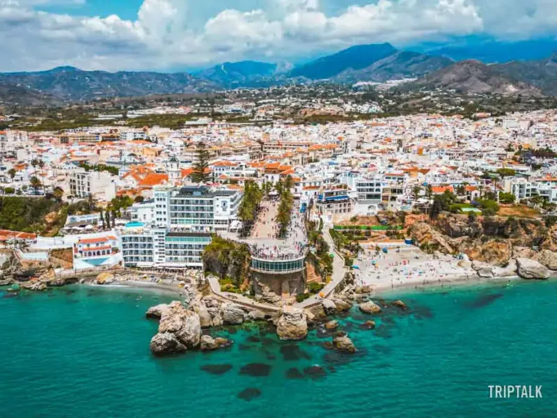 Nybyggeri in Nerja