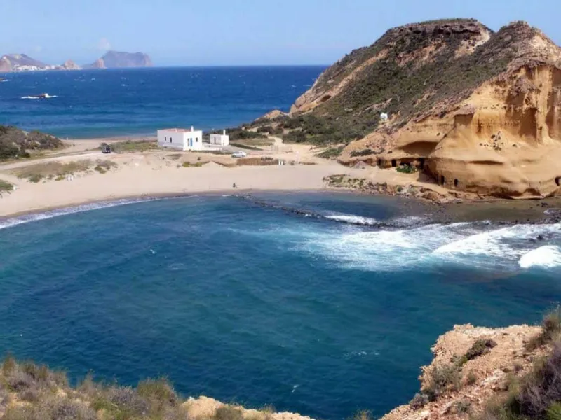 Nybyggeri in San Juan de los Terreros